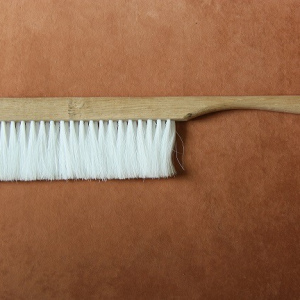 Щетка искусственная