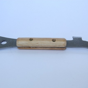 Стамеска пасечная -гвоздодёр "Козья ножка" с деревянной ручкой